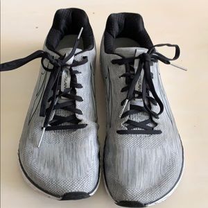 Used Men’s Altra Escalante